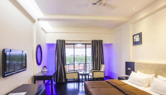 Hotel Aristro Lonavala Exteriér fotografie